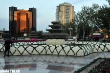 Holiday of Flowers celebrated in parks in Baku - PHOTO SESSION